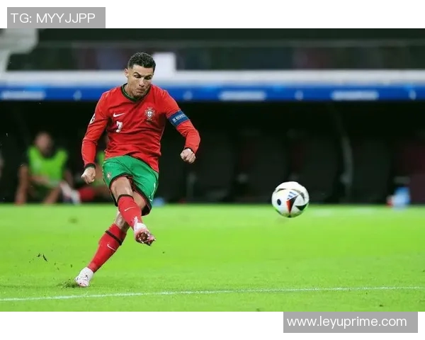 摩根坚定认为C罗是足球历史上最伟大的射手争论无可置疑 摩根坚定认为C罗是足球历史上最伟大的射手争论无可置疑